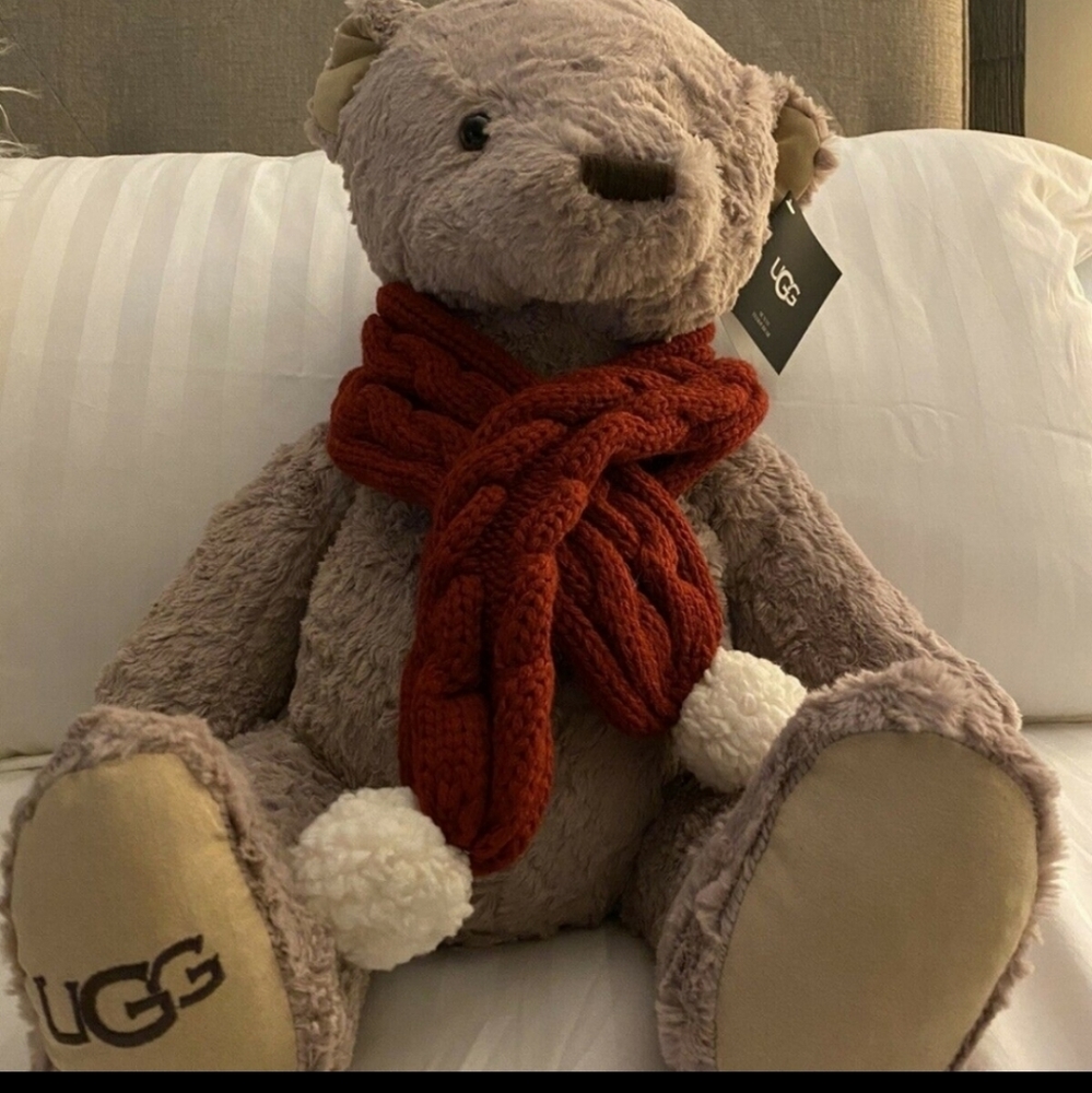 Teddy Bear Pompon Scarf Oatmeal UGG